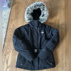 The North Face Winter Jacket -Black medium